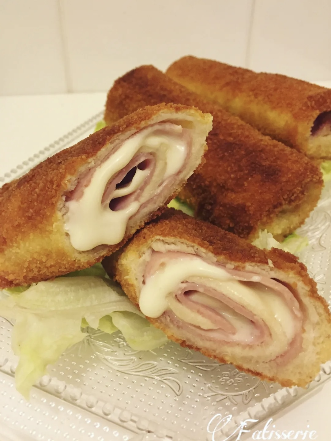 Roulés de pain de mie façon croque-monsieur