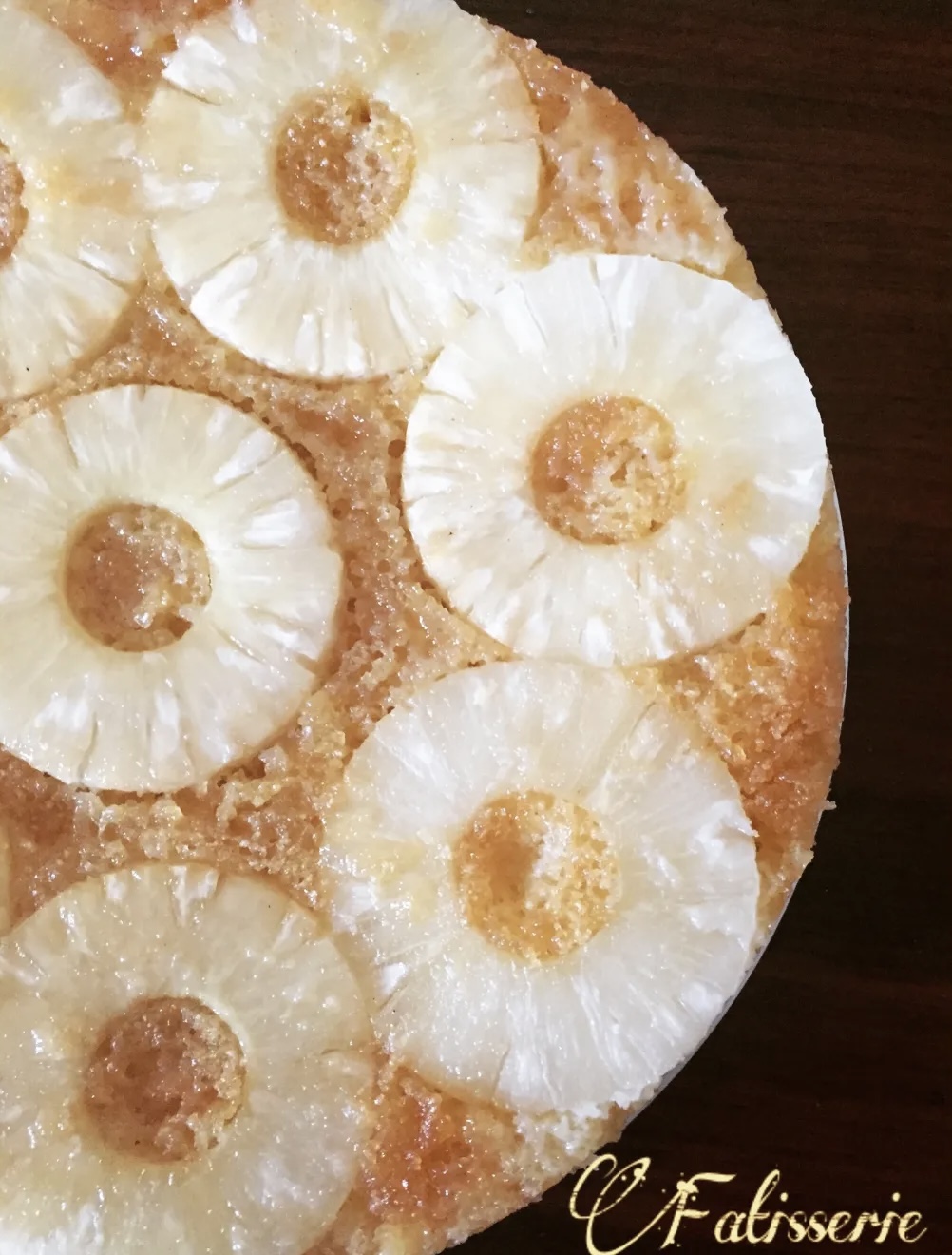 Gâteau renversé à l&rsquo;ananas et noix de coco