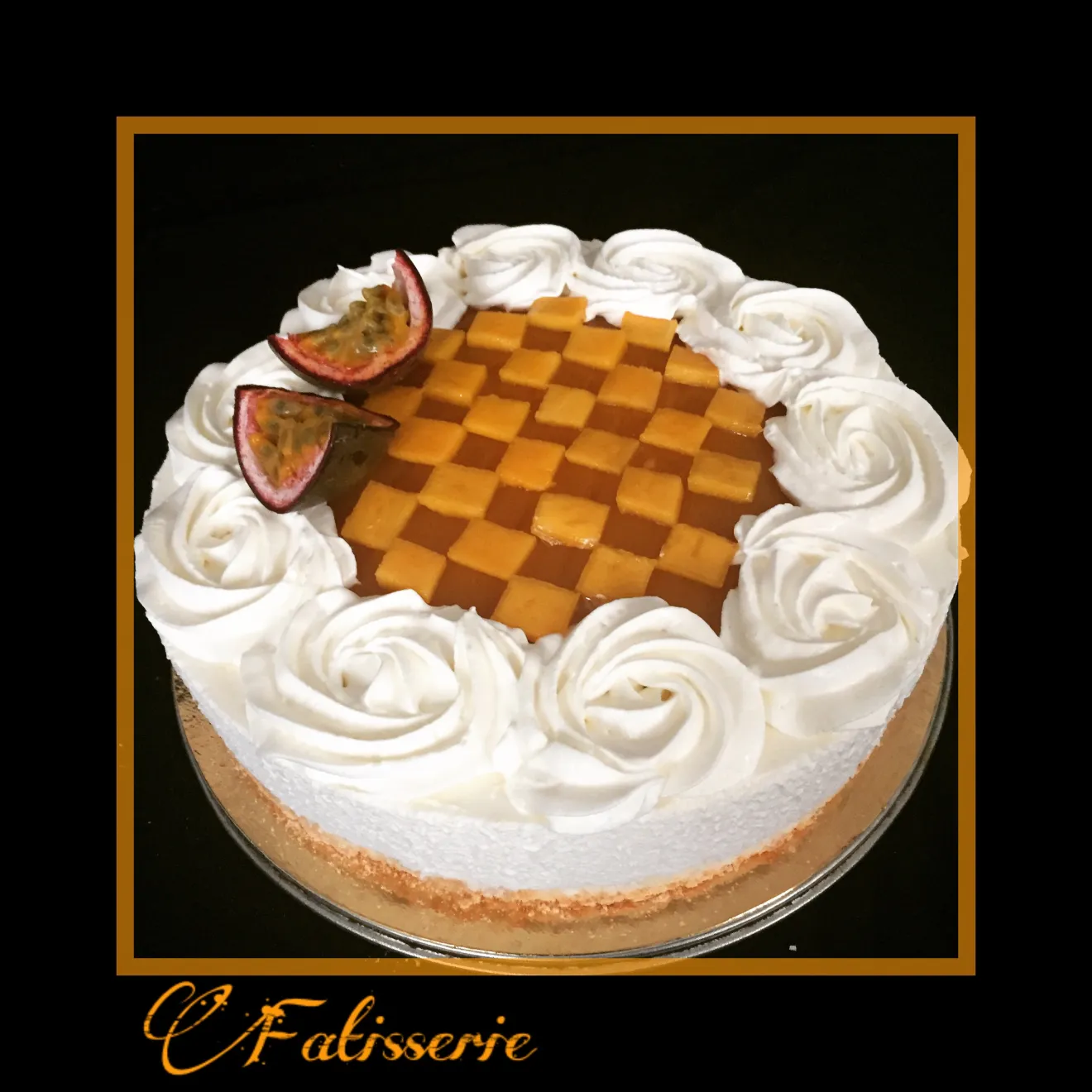 Entremet mousse coco et son insert mangue-passion