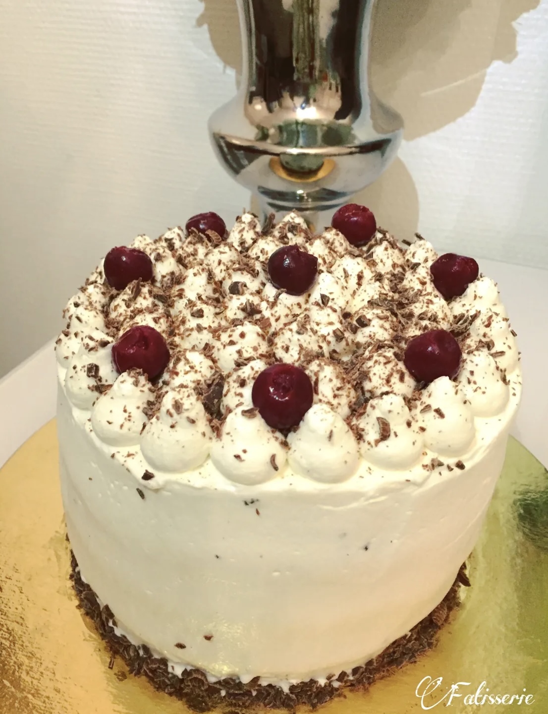Layer cake façon forêt noire