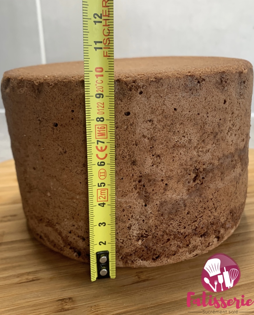 Génoise haute au cacao