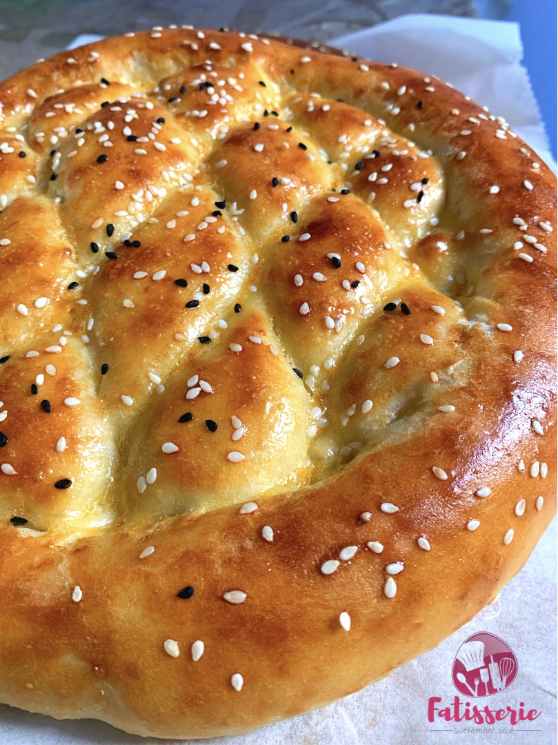 Pain pide